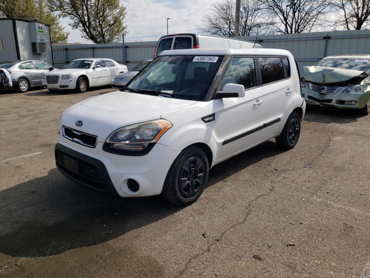 Photo 2 from auction – 2012 KIA SOUL with VIN KNDJT2A51C7356275