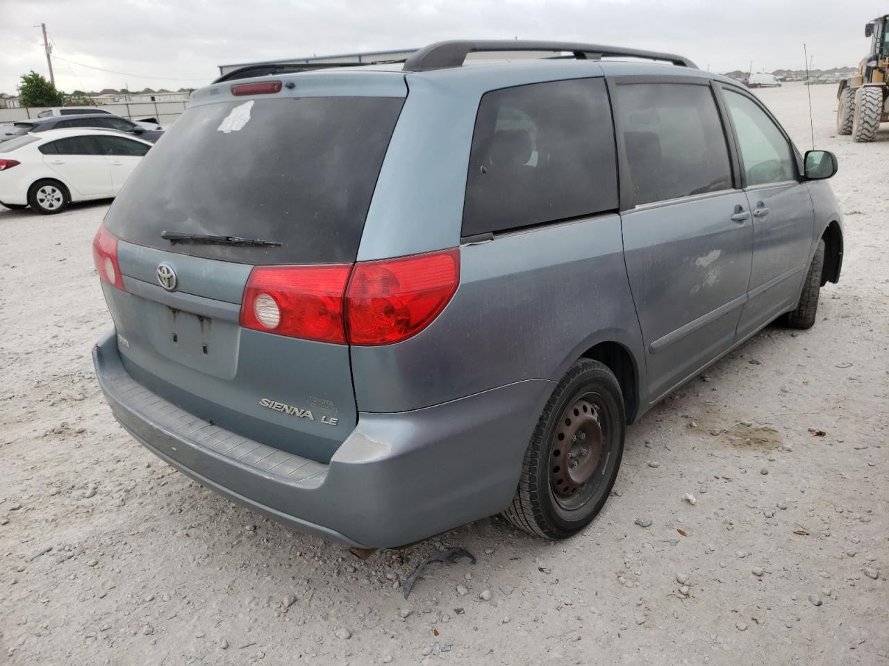 Photo 4 from auction – 2008 TOYOTA SIENNA CE with VIN 5TDZK23C38S218185