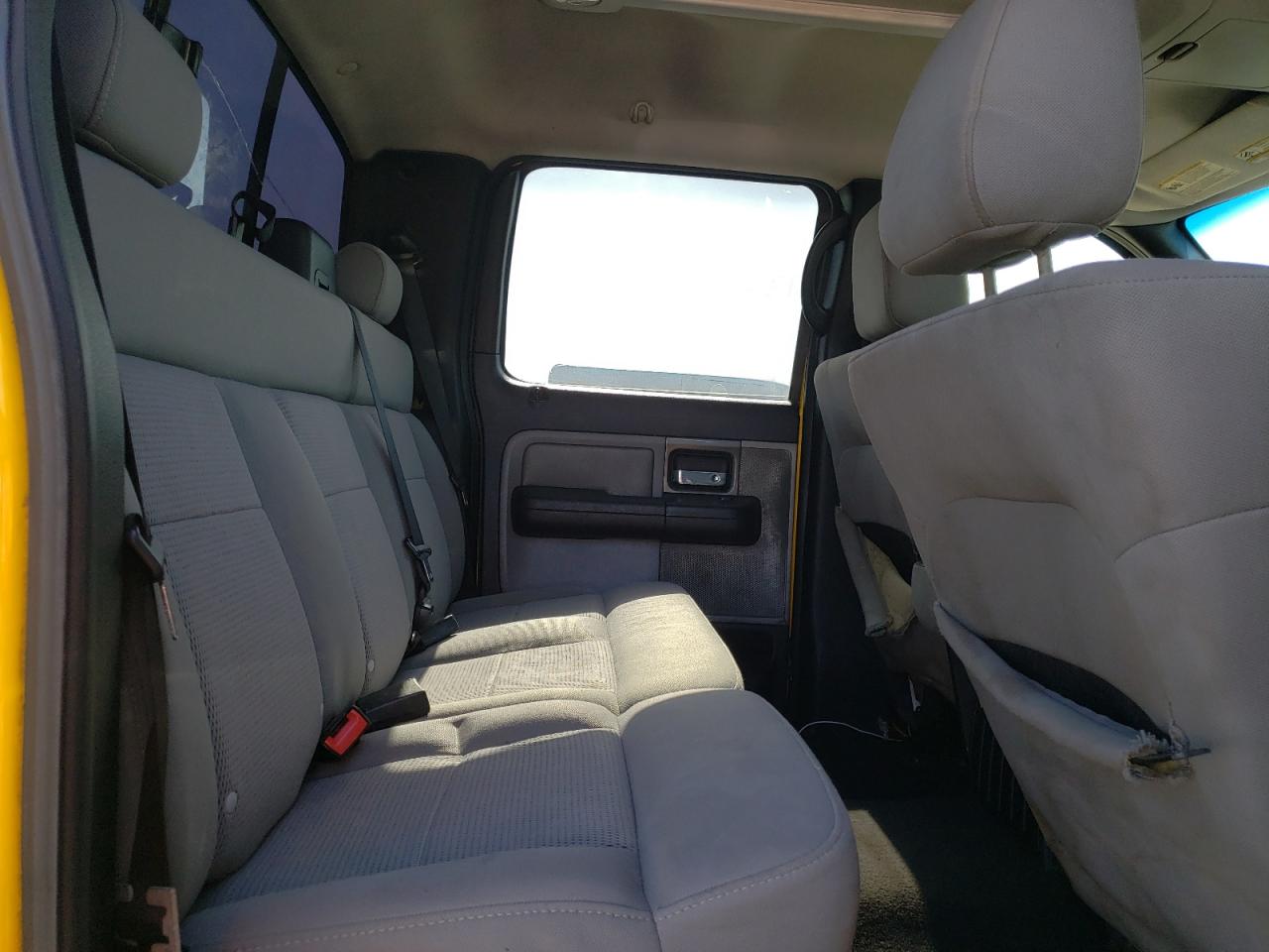 Photo 6 from auction – 2004 FORD F150 SUPER with VIN 1FTPW14524KD03784
