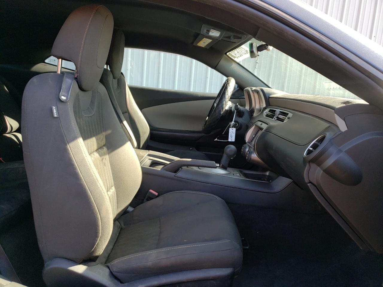 Photo 5 from auction – 2014 CHEVROLET CAMARO LS with VIN 2G1FA1E34E9169508