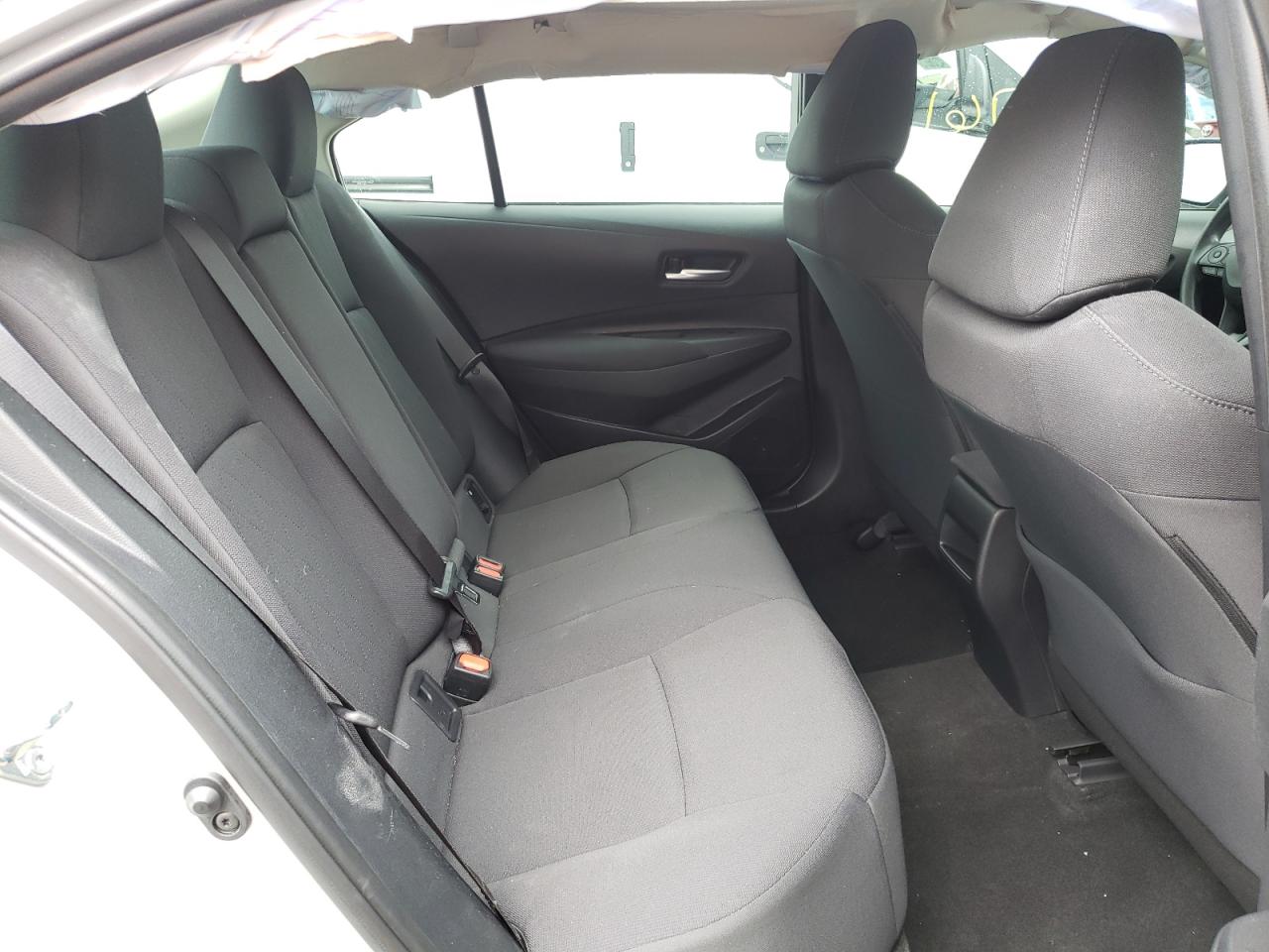 Photo 6 from auction – 2020 TOYOTA COROLLA LE with VIN 5YFHPRAE7LP021919