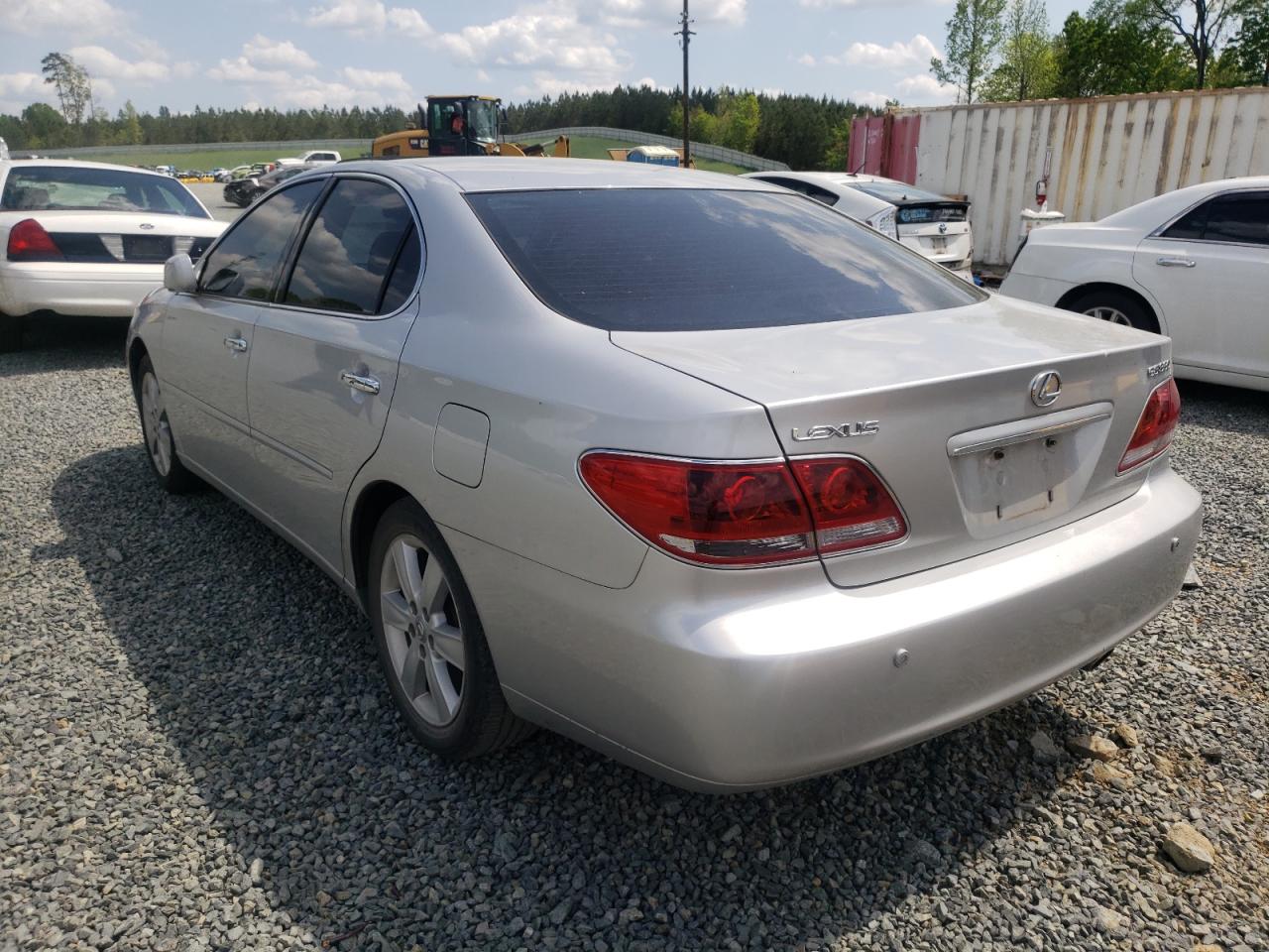Photo 3 from auction – 2005 LEXUS ES 330 with VIN JTHBA30G555076181
