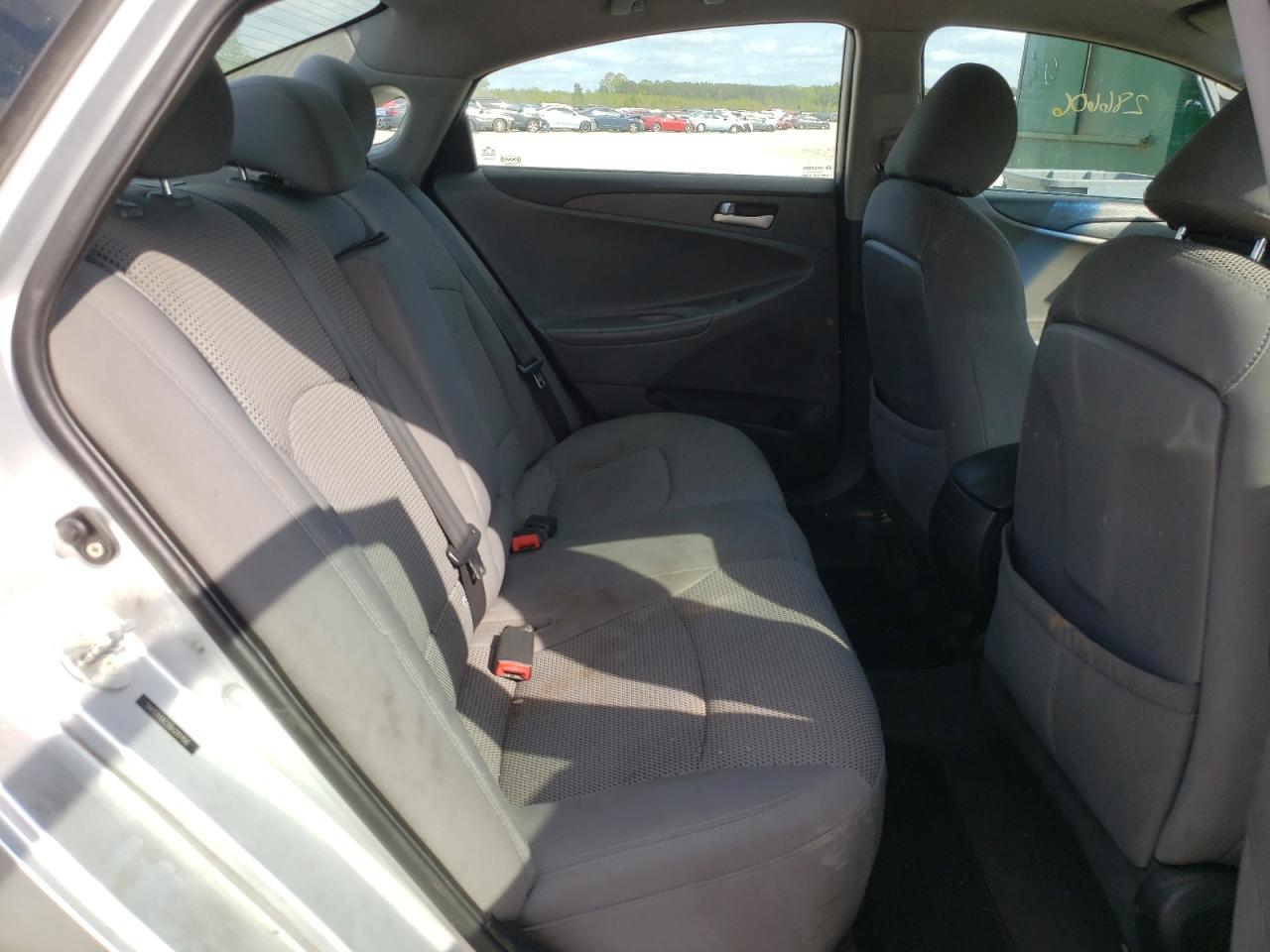 Photo 6 from auction – 2011 HYUNDAI SONATA GLS with VIN 5NPEB4AC1BH281490