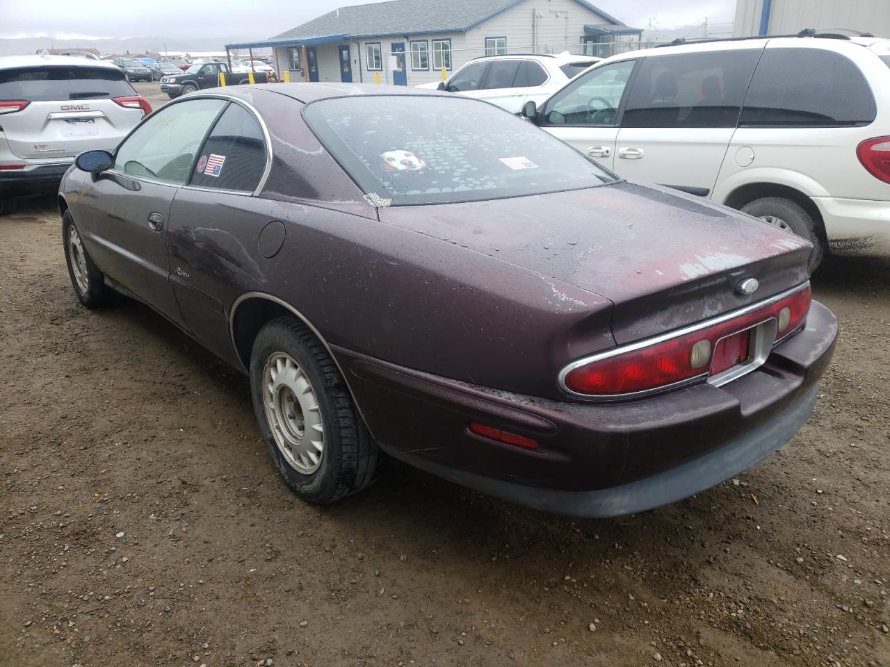 Photo 3 from auction – 1996 BUICK RIVIERA with VIN 1G4GD22K3T4715330
