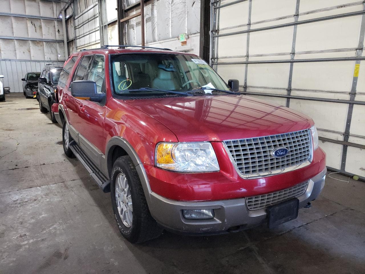 Photo 14 from auction – 2003 FORD EXPEDITION with VIN 1FMFU18L13LB13554
