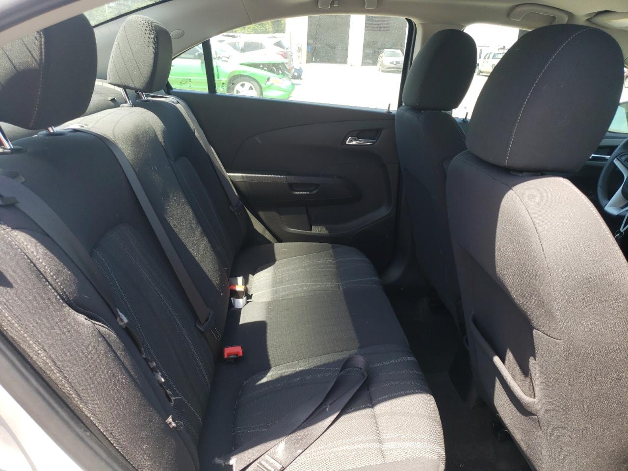 Photo 6 from auction – 2019 CHEVROLET SONIC LT with VIN 1G1JD5SB8K4119455