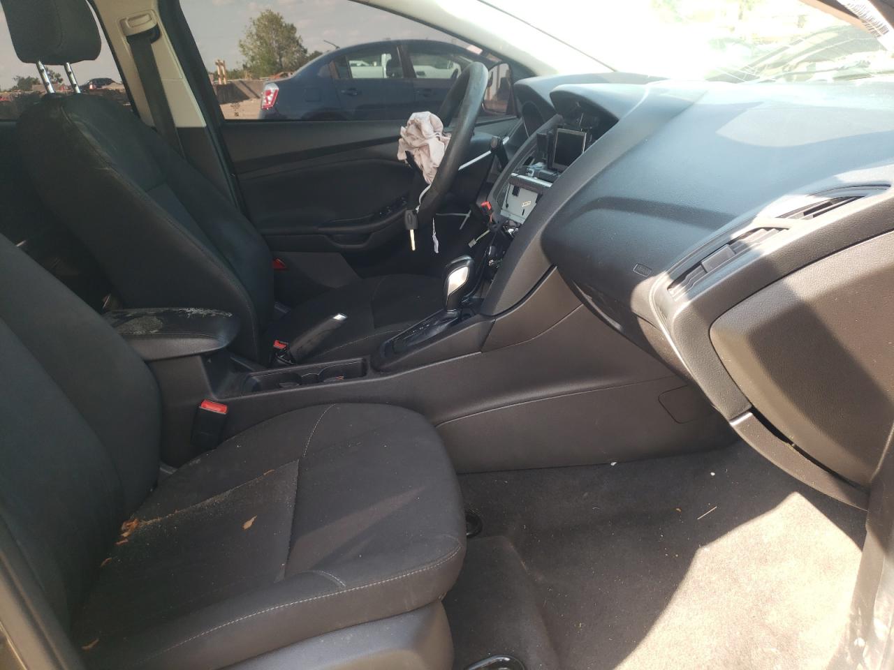 Photo 5 from auction – 2015 FORD FOCUS SE with VIN 1FADP3F2XFL308295