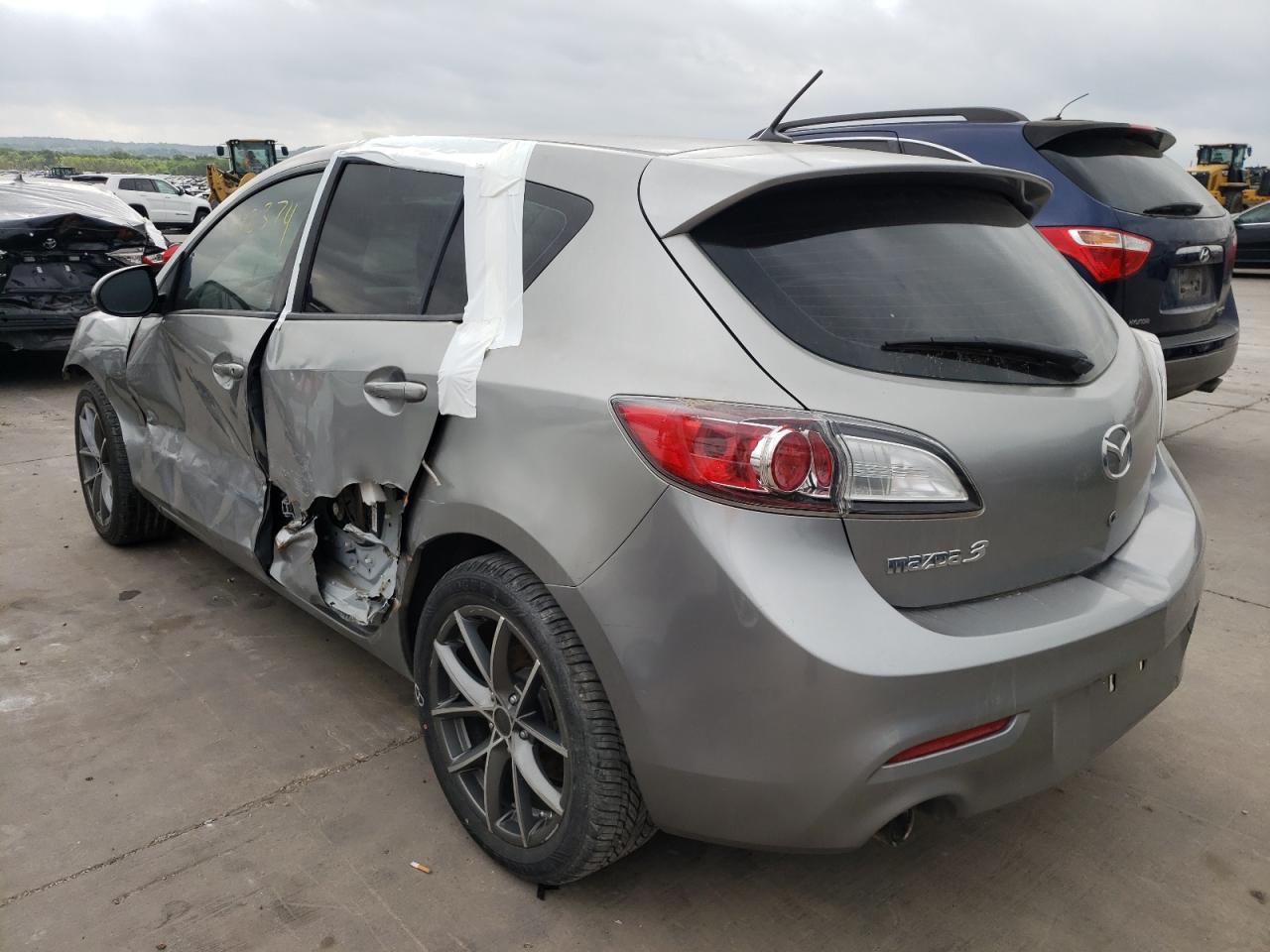 Photo 3 from auction – 2012 MAZDA 3 I with VIN JM1BL1L72C1616604