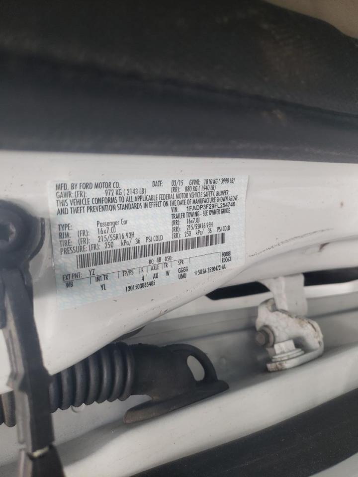 Photo 10 from auction – 2015 FORD FOCUS SE with VIN 1FADP3F29FL254746