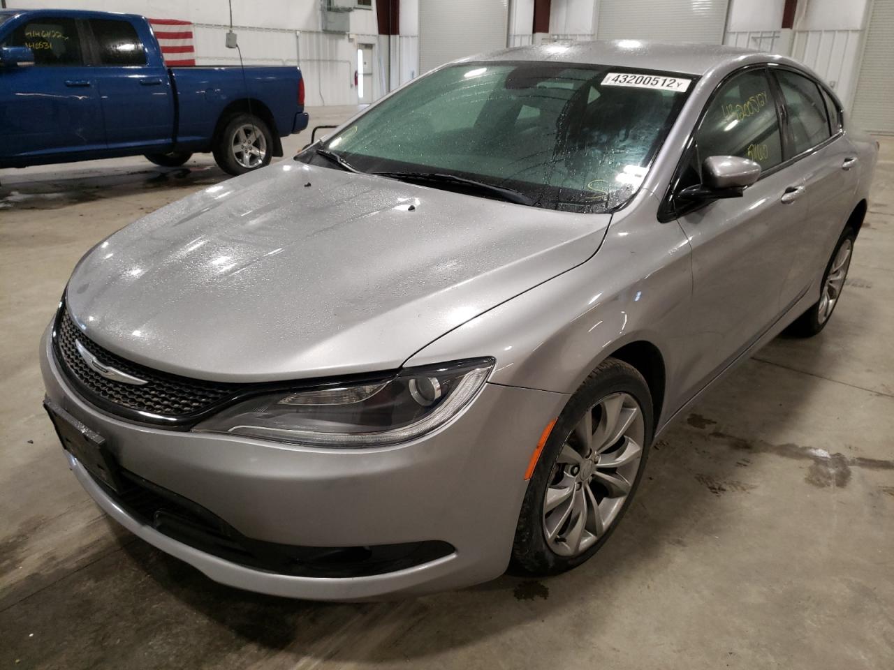 Photo 2 from auction – 2016 CHRYSLER 200 S with VIN 1C3CCCBB5GN125565