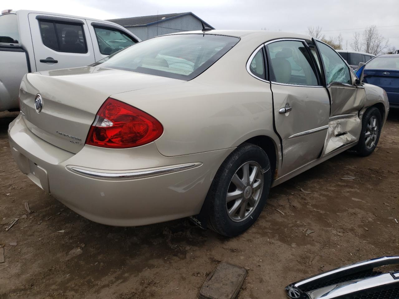 Photo 4 from auction – 2008 BUICK LACROSSE C with VIN 2G4WD582681378305