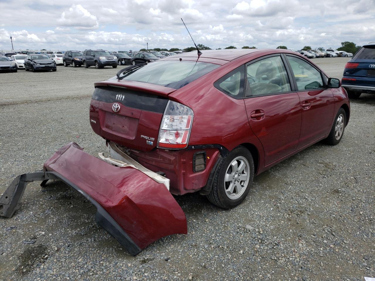 Photo 4 from auction – 2004 TOYOTA PRIUS with VIN JTDKB20U040095327