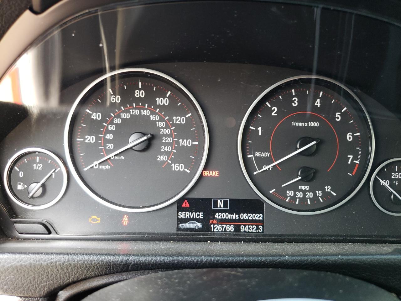 Photo 8 from auction – 2012 BMW 328 I SULE with VIN WBA3C1C53CF434218