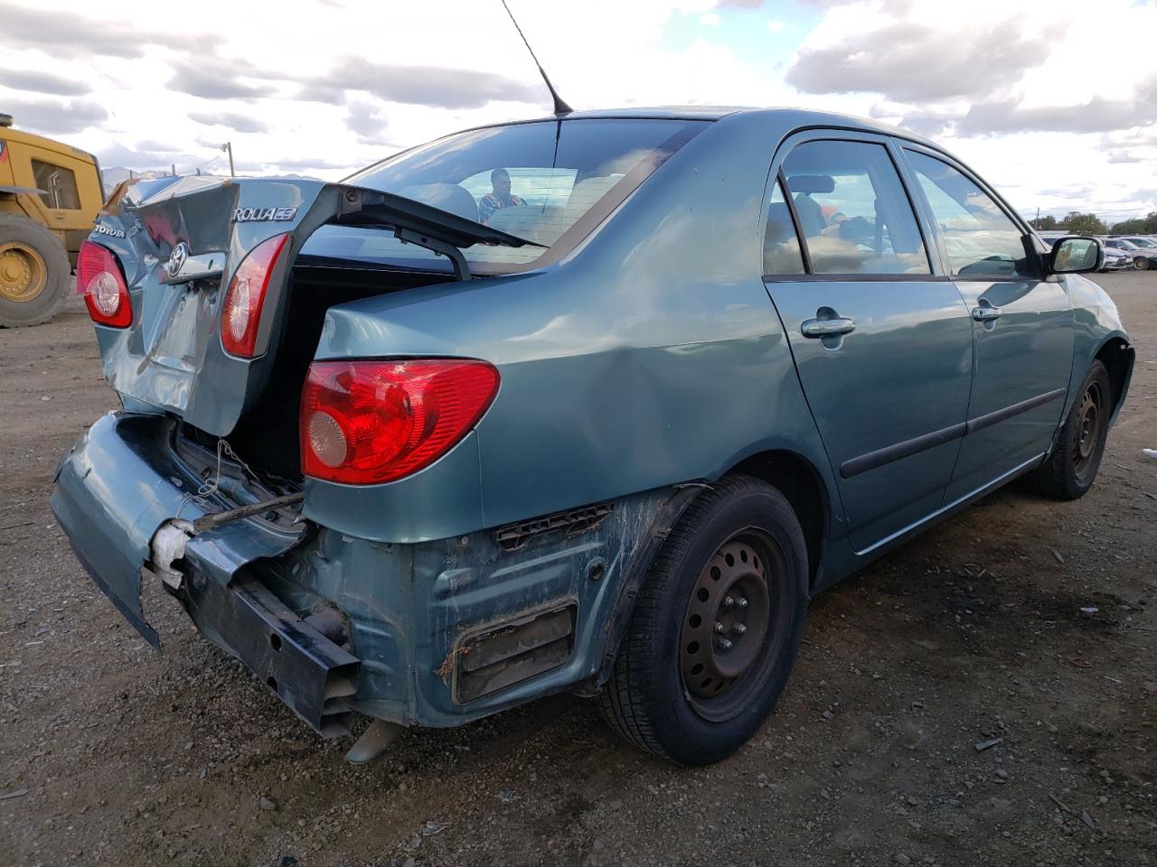 Photo 4 from auction – 2006 TOYOTA COROLLA CE with VIN 1NXBR32E66Z651252