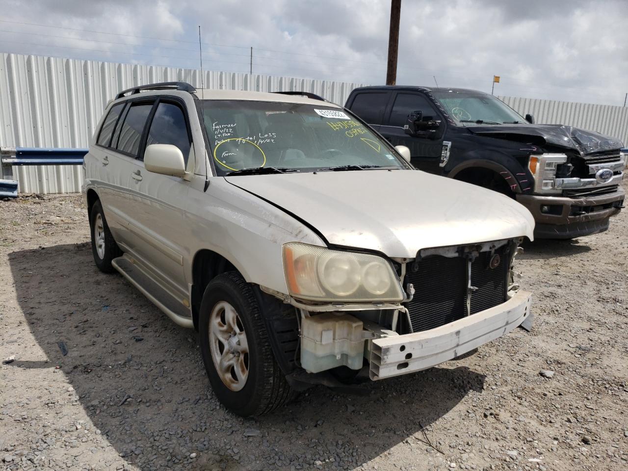 TOYOTA HIGHLANDER 2002 with VIN JTEGF21A520059852 - Photo from auction