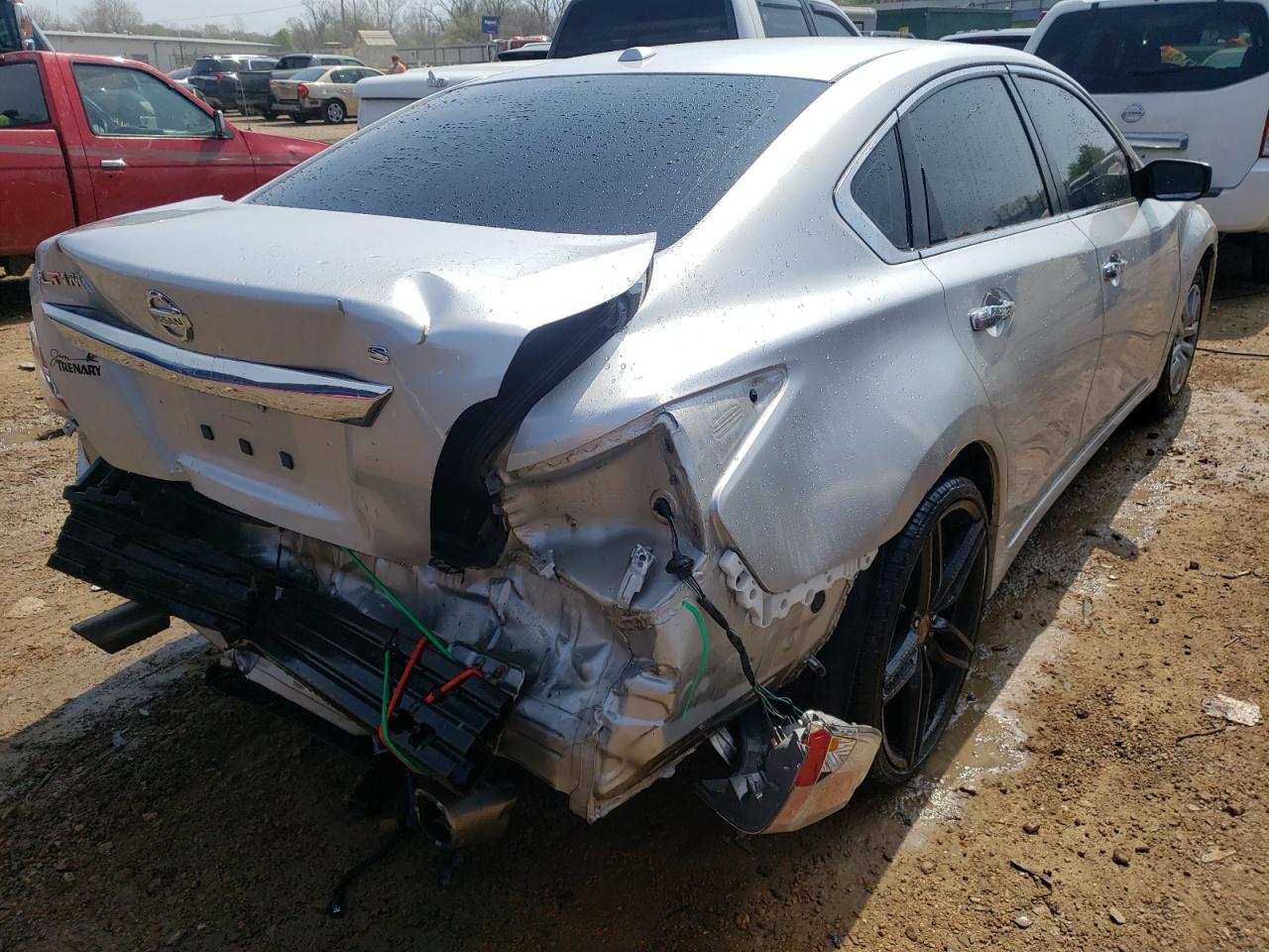 Photo 4 from auction – 2015 NISSAN ALTIMA 2.5 with VIN 1N4AL3AP7FN352339