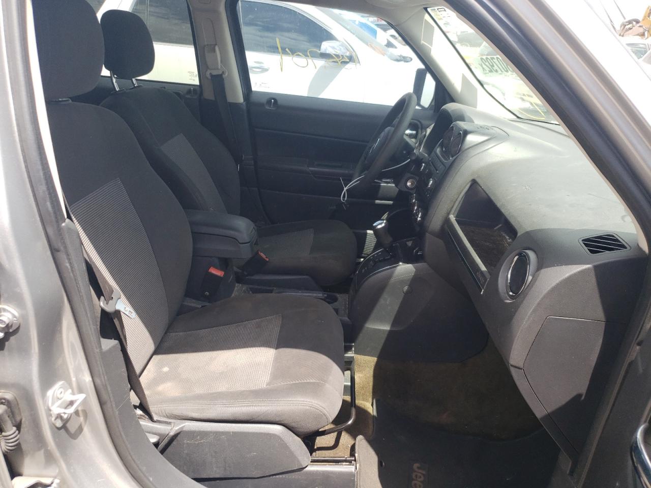 Photo 5 from auction – 2016 JEEP PATRIOT SP with VIN 1C4NJPBB0GD809351