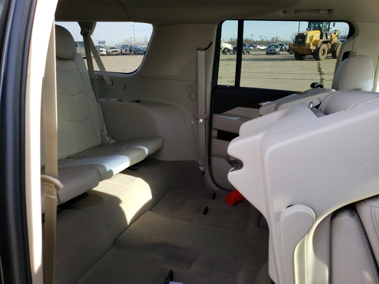 Photo 6 from auction – 2018 CADILLAC ESCALADE E with VIN 1GYS4HKJ0JR289714