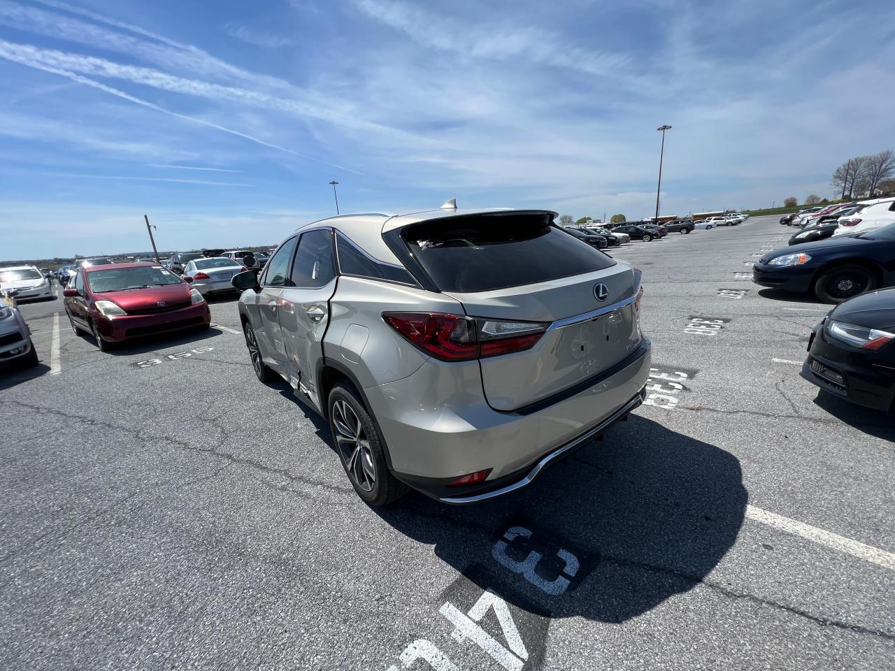 Photo 3 from auction – 2021 LEXUS RX 450H with VIN 2T2HGMDAXMC068693