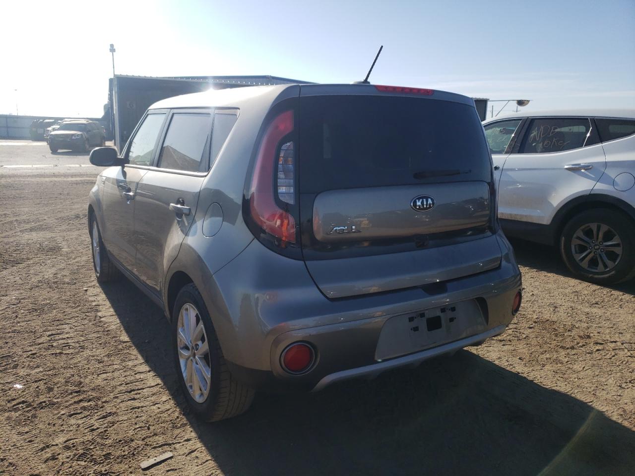 Photo 3 from auction – 2019 KIA SOUL + with VIN KNDJP3A51K7012034