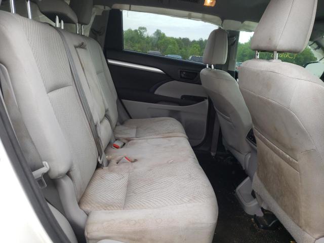 Photo 6 from auction – 2015 TOYOTA HIGHLANDER with VIN 5TDZKRFH9FS080939