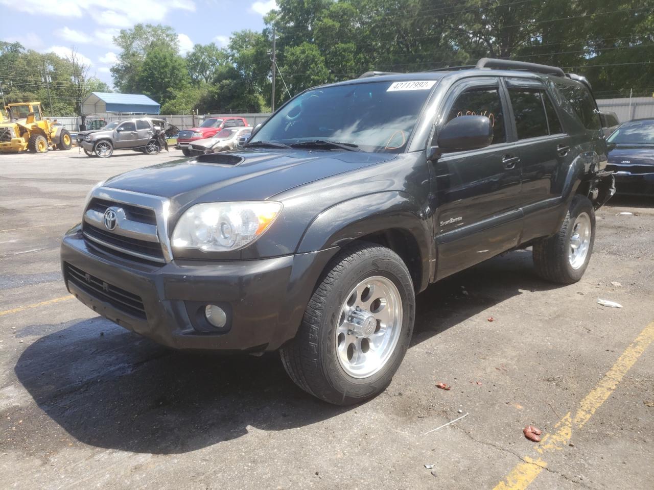 صورة رقم 2 من المزاد - 2008 TOYOTA 4RUNNER SR مع VIN JTEZU14R38K005294