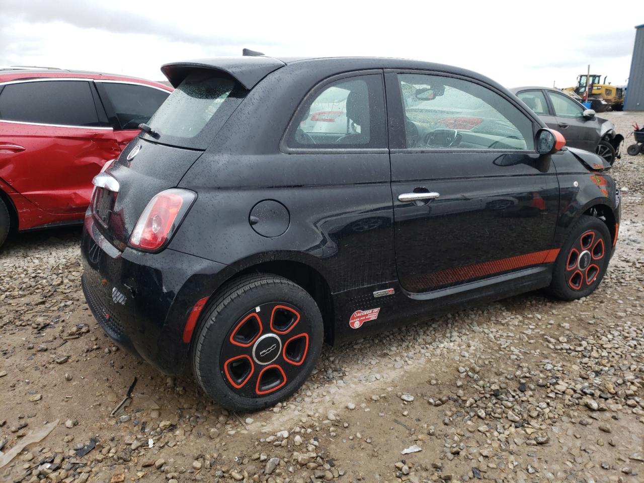 Photo 4 from auction – 2016 FIAT 500 ELECTR with VIN 3C3CFFGE1GT227988