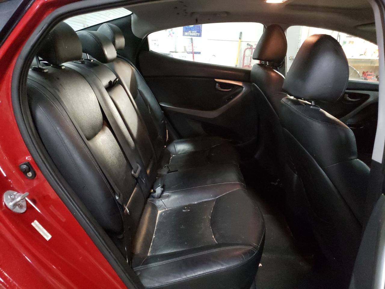 Photo 6 from auction – 2012 HYUNDAI ELANTRA with VIN KMHDH4AE1CU464421