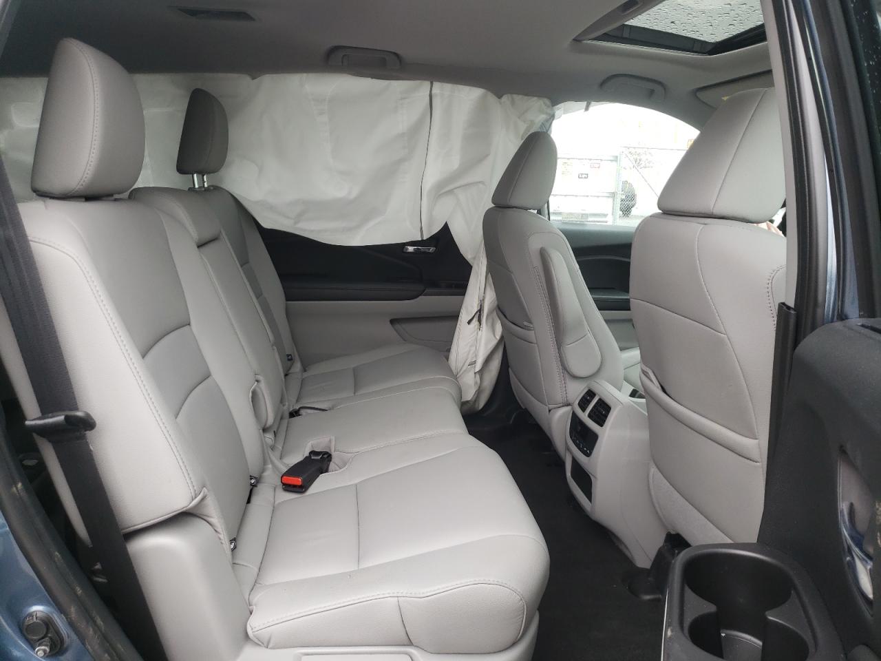 Photo 6 from auction – 2021 HONDA PILOT SE with VIN 5FNYF6H22MB059309