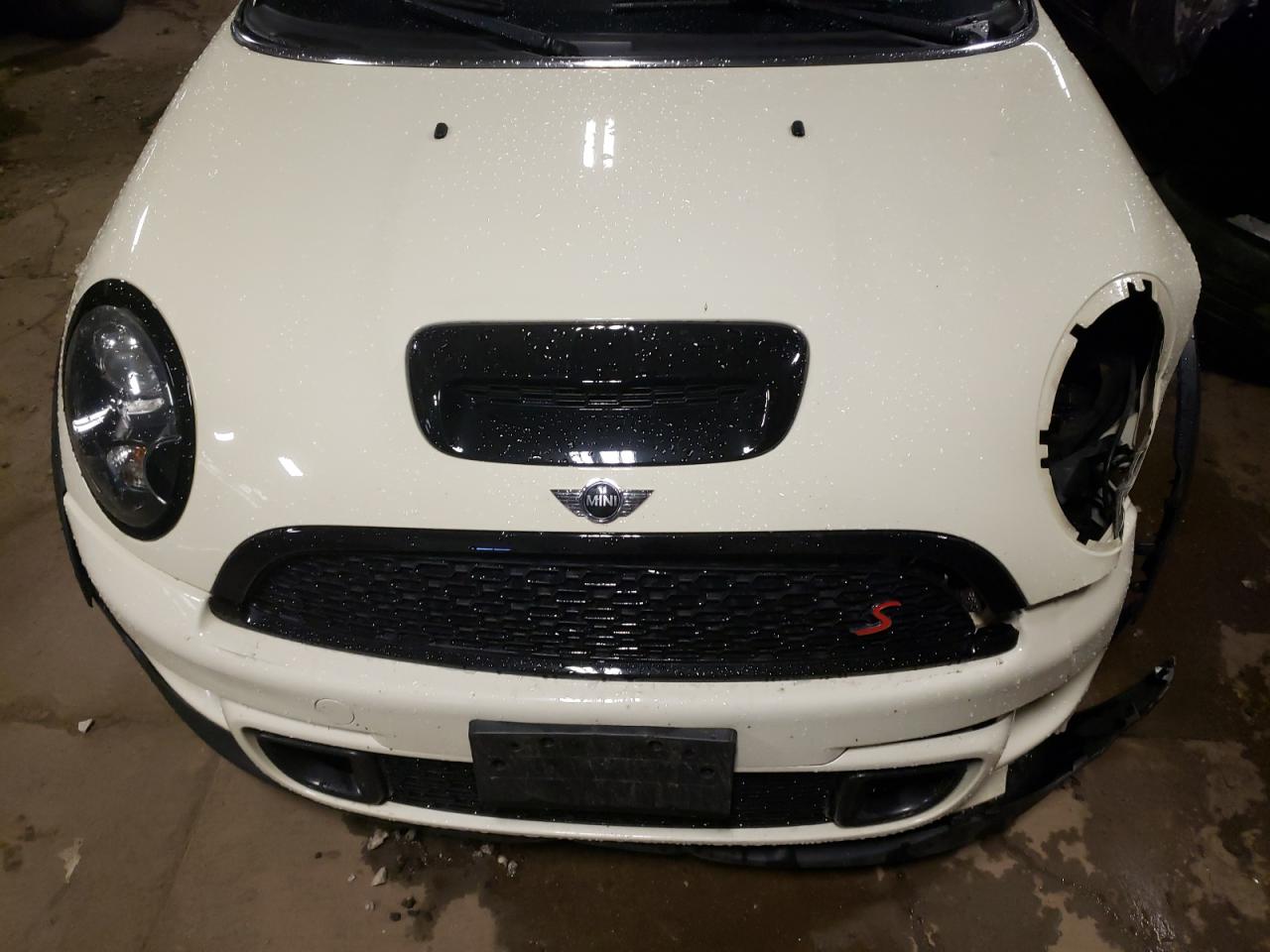 Photo 7 from auction – 2011 MINI COOPER S with VIN WMWSV3C57BTY12459