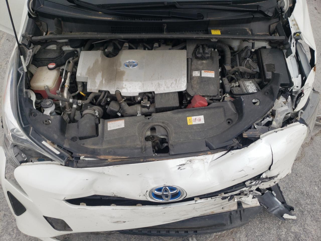 Photo 7 from auction – 2016 TOYOTA PRIUS with VIN JTDKARFU1G3017855