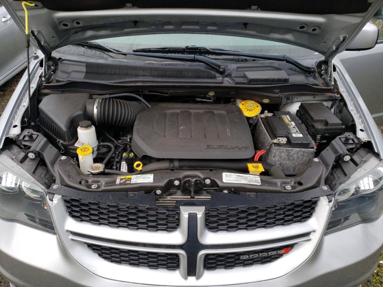 صورة رقم 7 من المزاد - 2019 DODGE GRAND CARA مع VIN 2C4RDGEG2KR535995