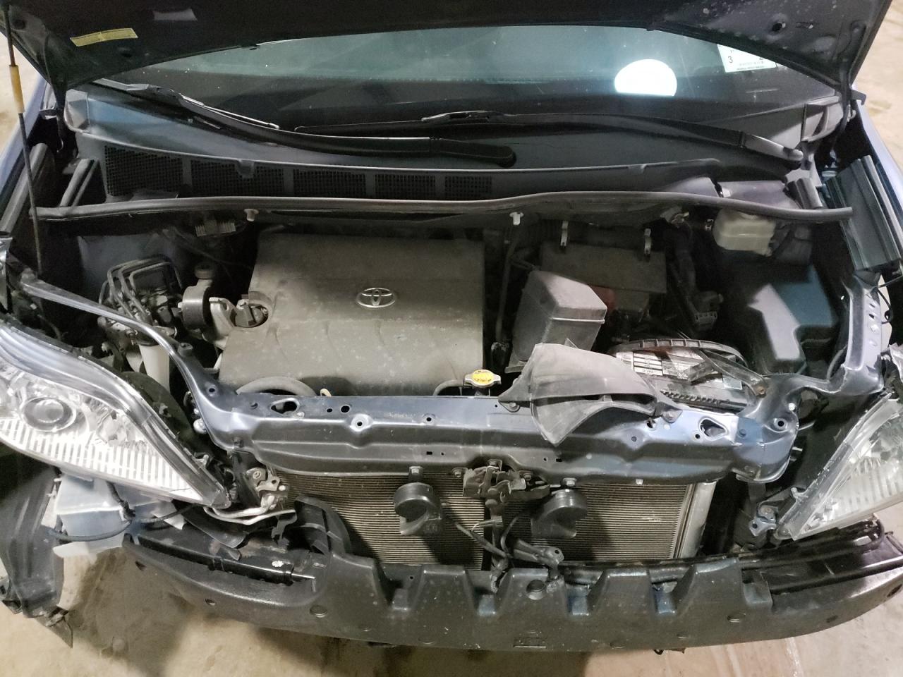 Photo 7 from auction – 2015 TOYOTA SIENNA LE with VIN 5TDKK3DC2FS553439