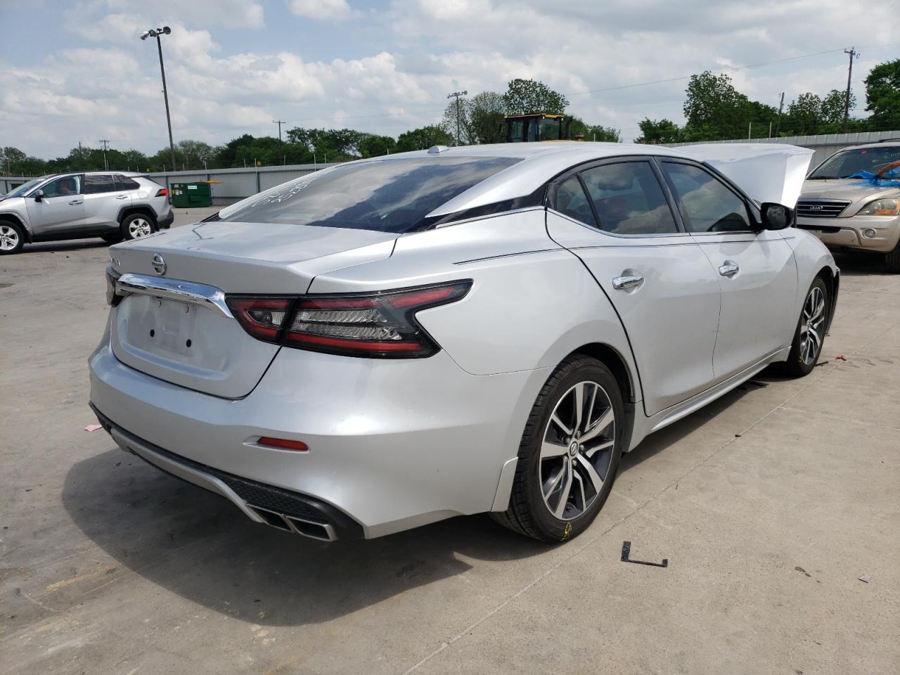 Photo 4 from auction – 2019 NISSAN MAXIMA S with VIN 1N4AA6AVXKC377103