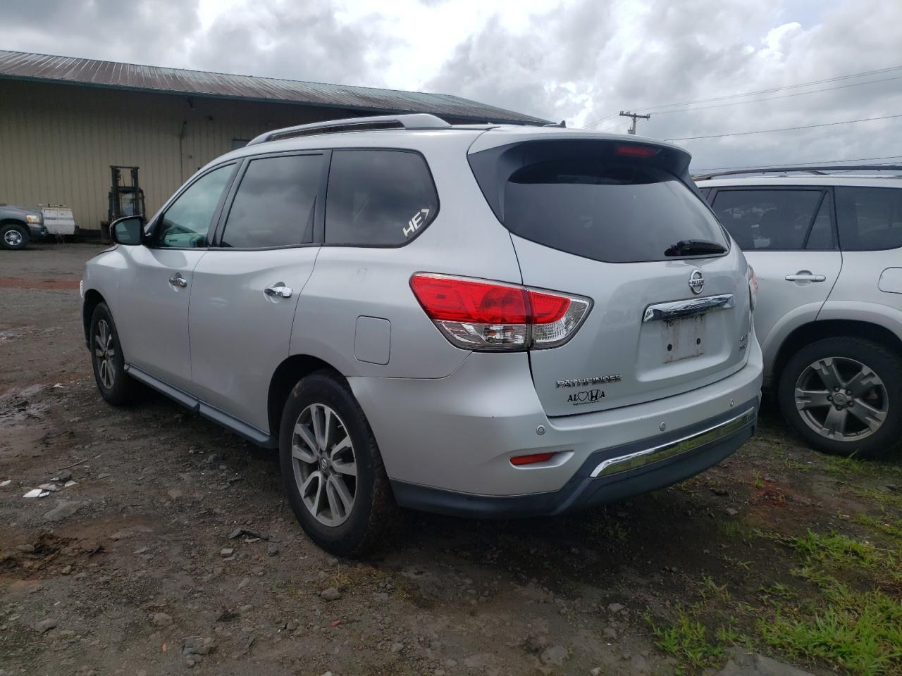Photo 3 from auction – 2013 NISSAN PATHFINDER with VIN 5N1AR2MM0DC634007
