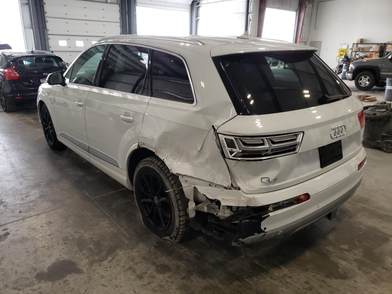 Photo 3 from auction – 2018 AUDI Q7 PRESTIG with VIN WA1VAAF7XJD031273