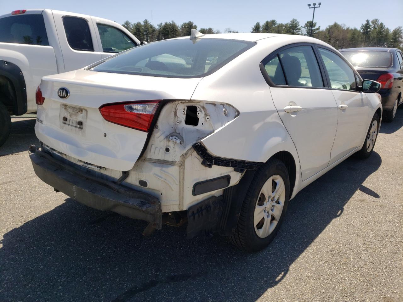 Photo 4 from auction – 2014 KIA FORTE LX with VIN KNAFK4A68E5087152