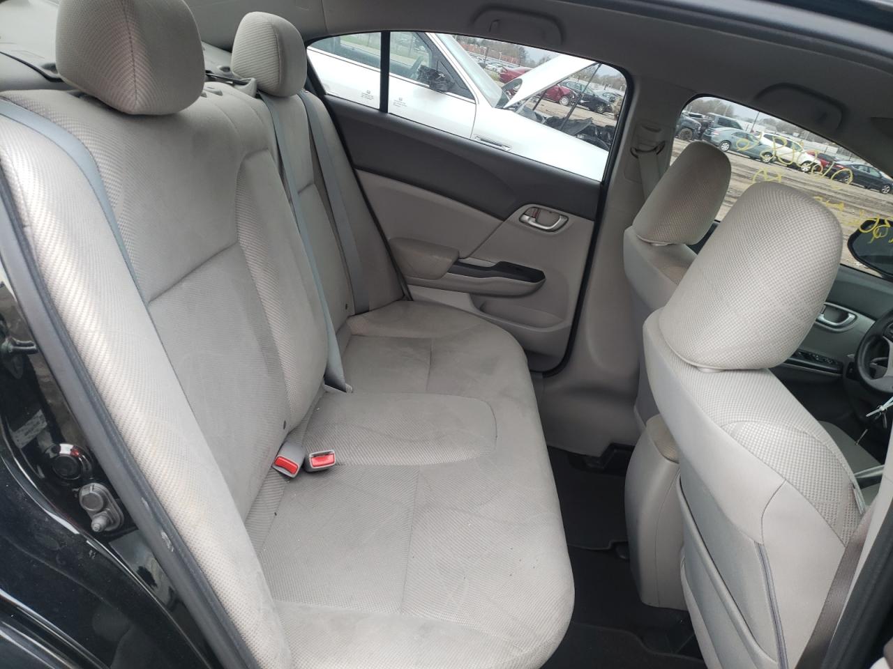 Photo 6 from auction – 2012 HONDA CIVIC LX with VIN 19XFB2F55CE060886