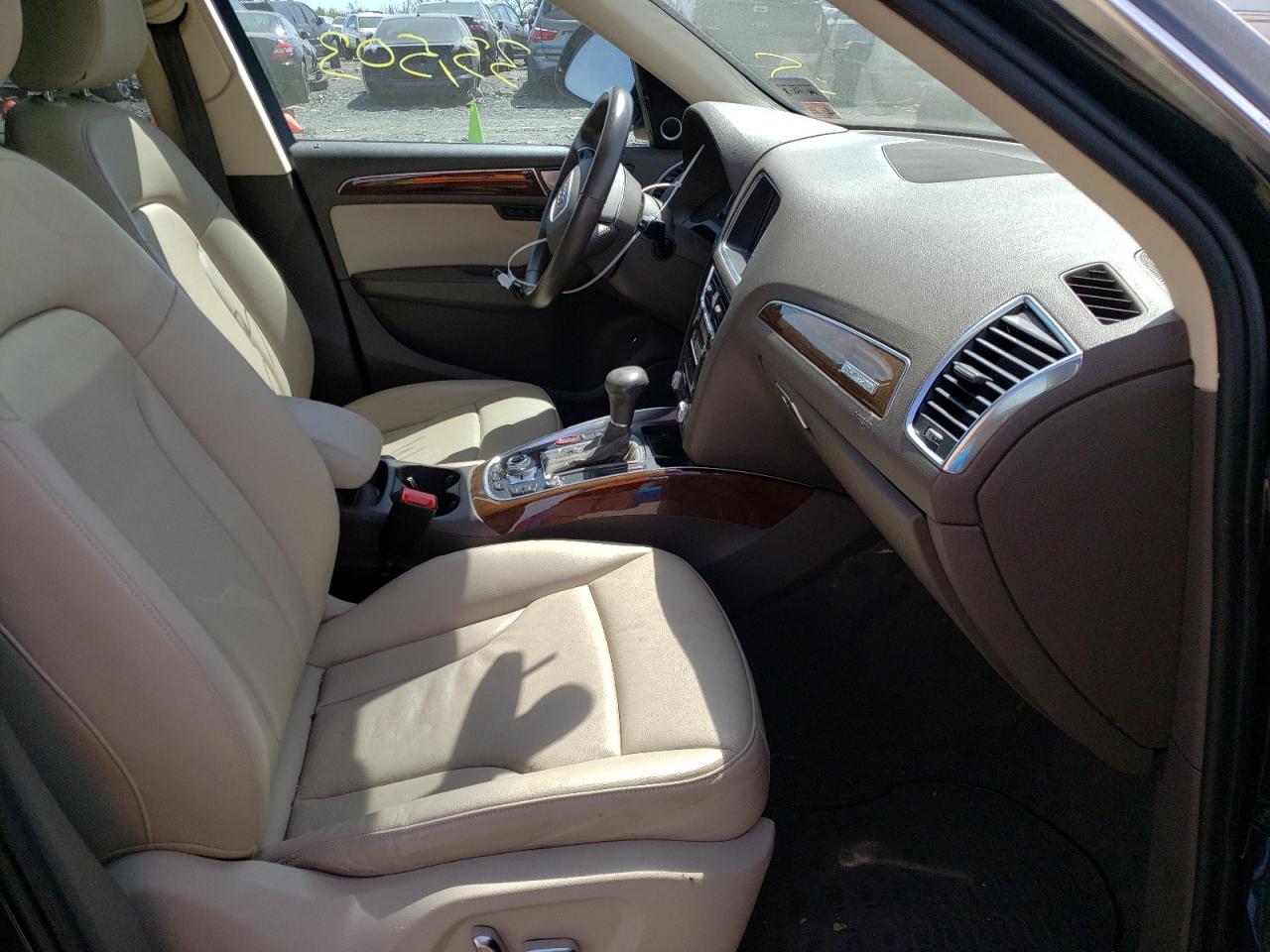 Photo 5 from auction – 2016 AUDI Q5 PREMIUM with VIN WA1L2AFP0GA149198