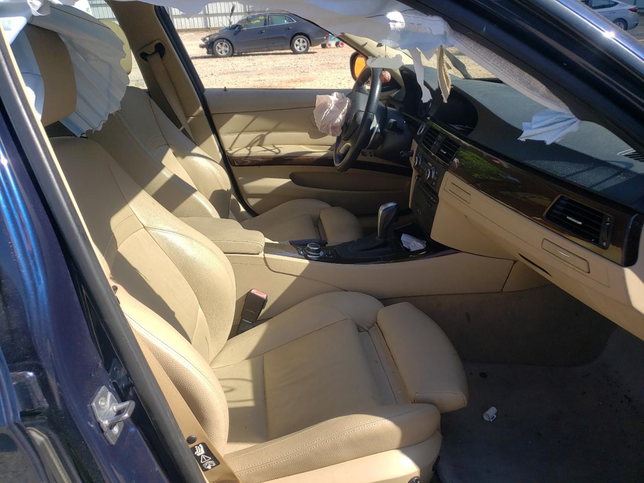 Photo 5 from auction – 2011 BMW 335 XI with VIN WBAPL5C55BA917259