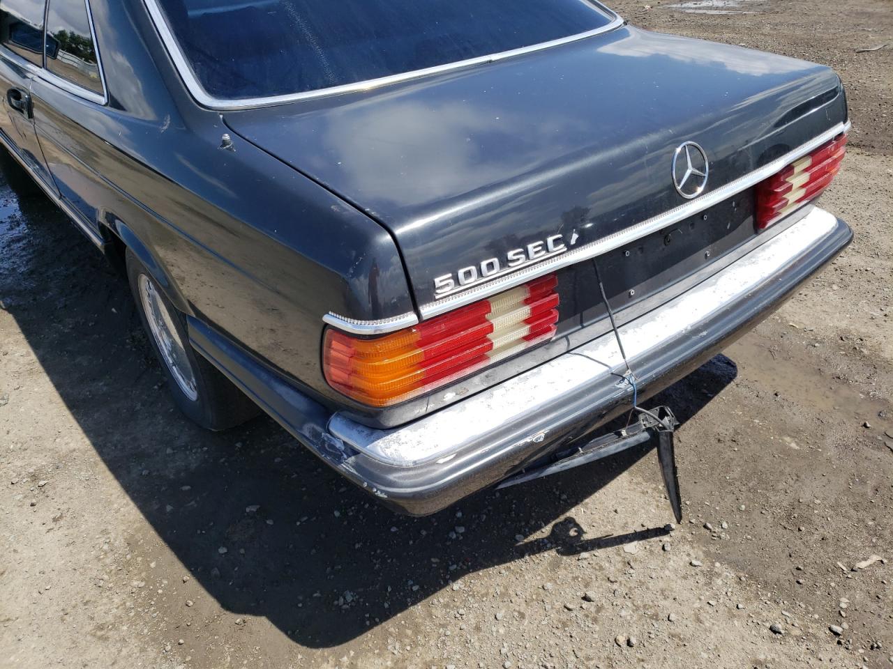 Photo 9 from auction – 1985 MERCEDES-BENZ 500 SEC with VIN WDBCA44D4FA134013
