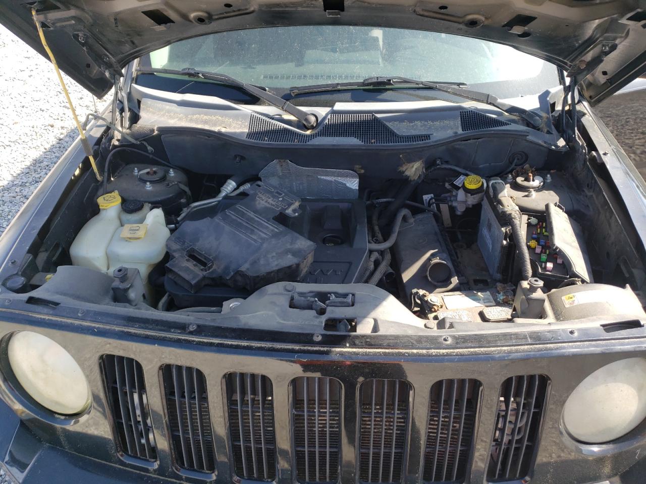 Photo 7 from auction – 2007 JEEP PATRIOT SP with VIN 1J8FF28W97D353023