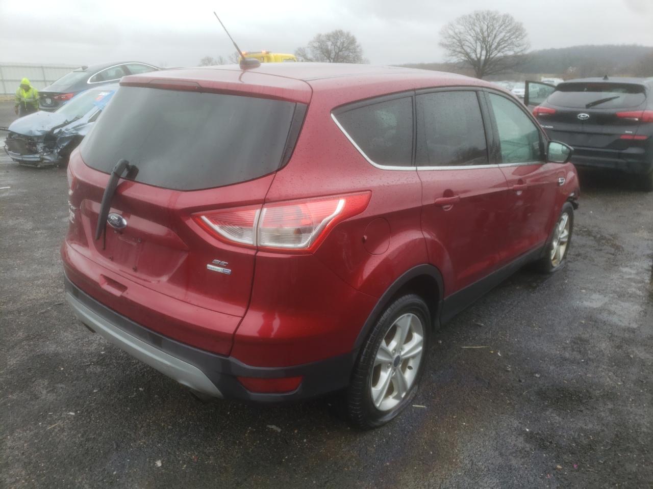 Photo 4 from auction – 2016 FORD ESCAPE SE with VIN 1FMCU9G93GUA54899