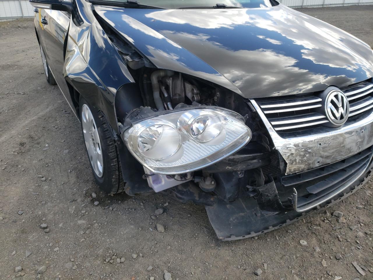 Photo 10 from auction – 2007 VOLKSWAGEN JETTA with VIN 3VWGF71K37M128677