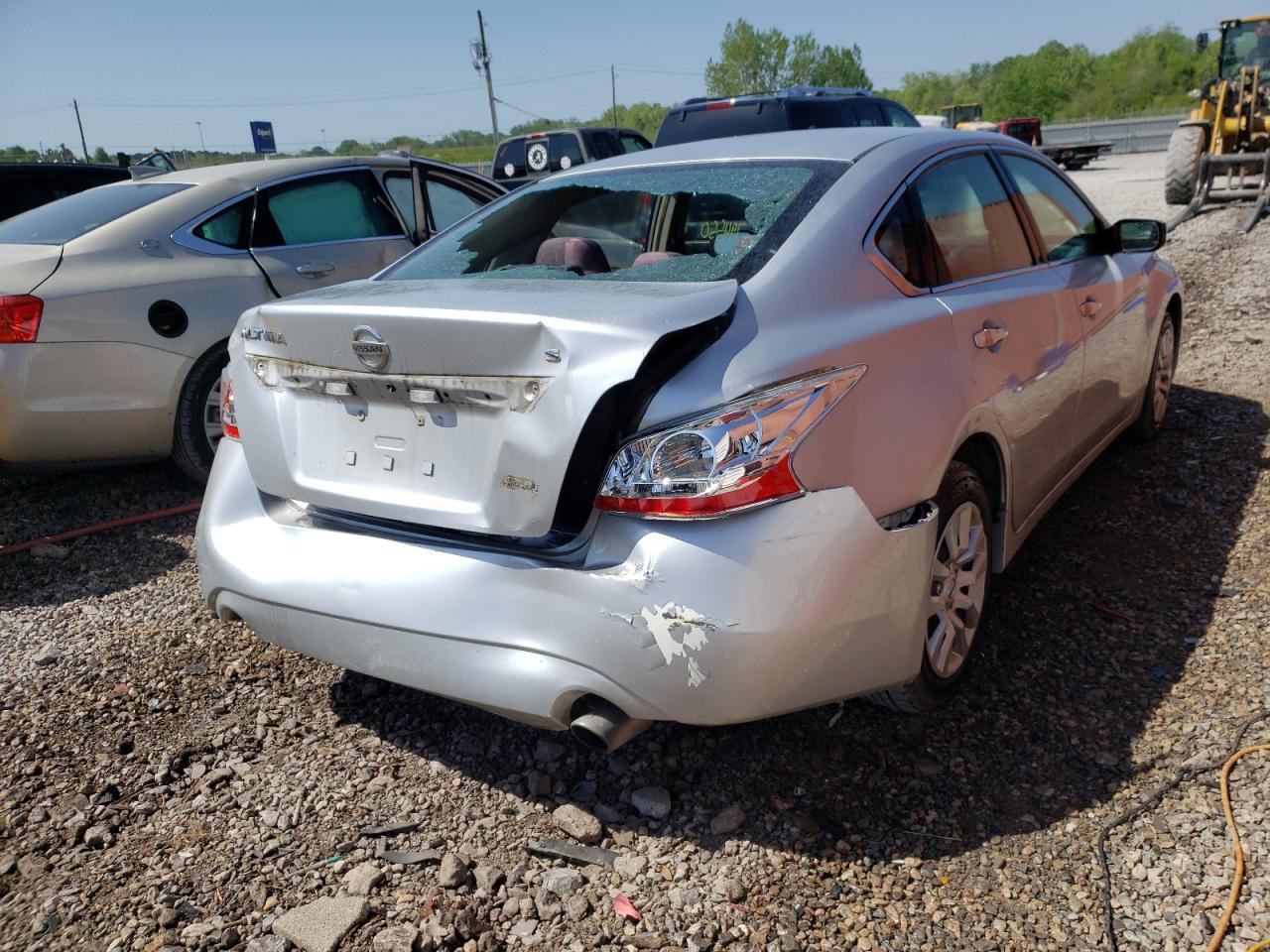 Photo 4 from auction – 2013 NISSAN ALTIMA 2.5 with VIN 1N4AL3AP4DN481930