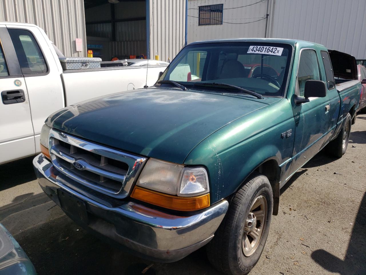 Photo 2 from auction – 2000 FORD RANGER SUP with VIN 1FTYR14V0YPB84556