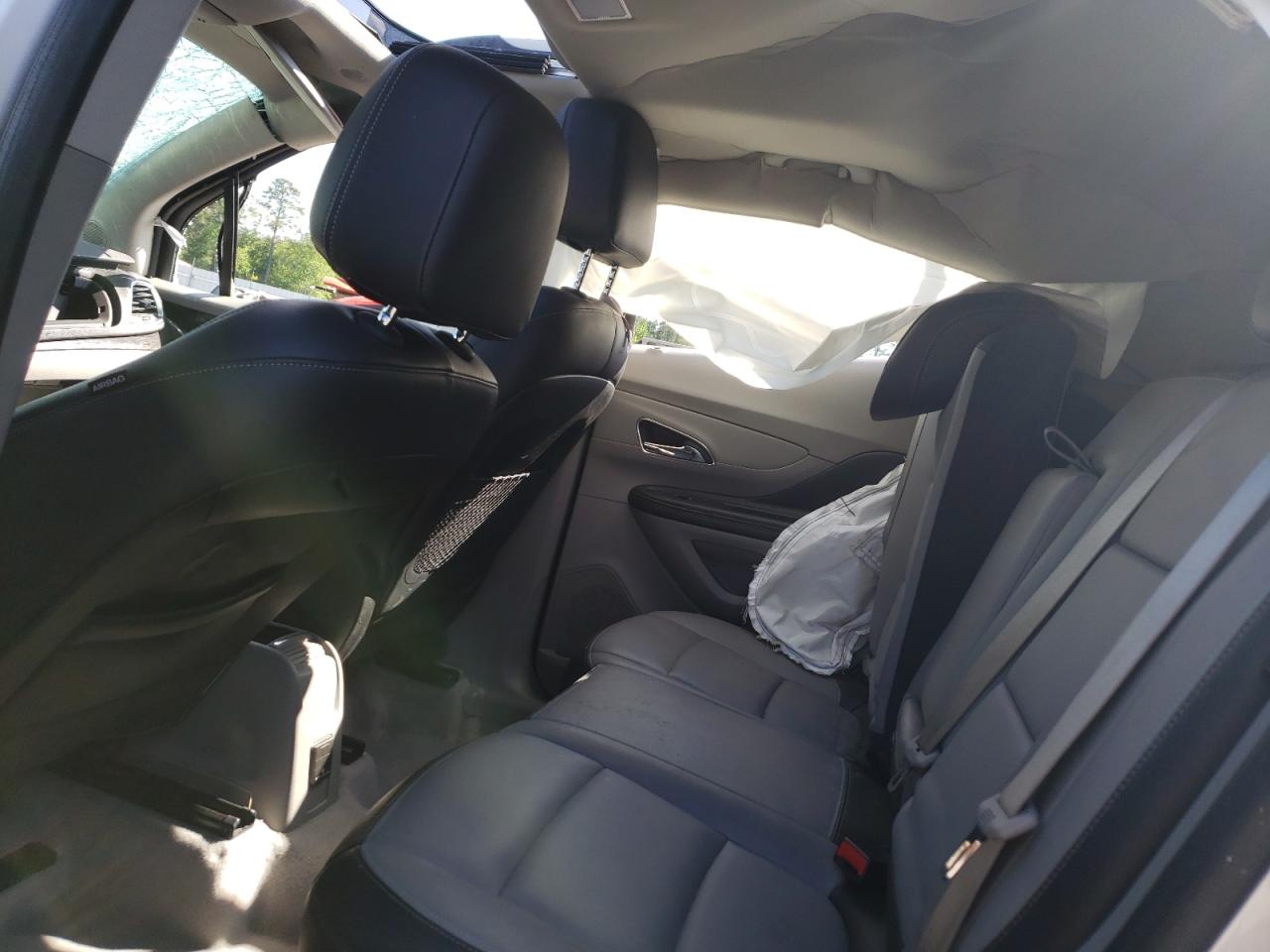 Photo 6 from auction – 2015 BUICK ENCORE with VIN KL4CJCSB0FB182395