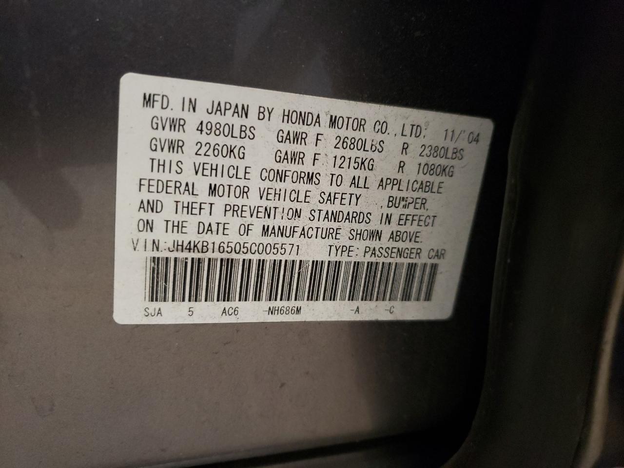 Photo 10 from auction – 2005 ACURA RL with VIN JH4KB16505C005571