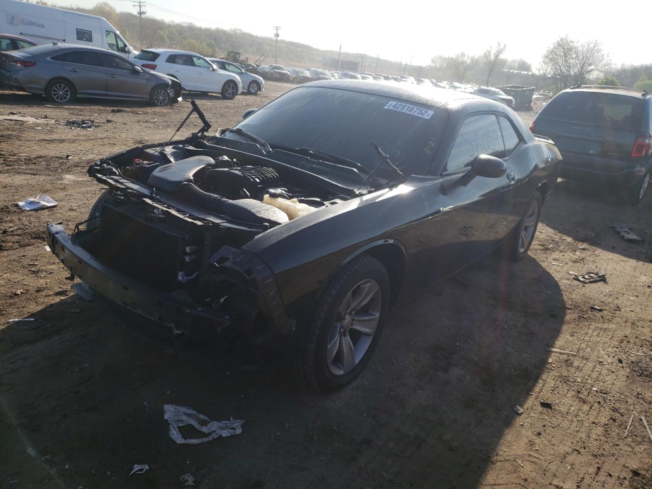 Photo 2 from auction – 2019 DODGE CHALLENGER with VIN 2C3CDZAG0KH701822