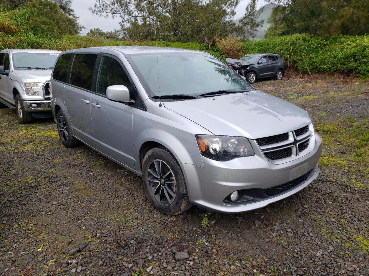 DODGE GRAND CARA 2019 with VIN 2C4RDGEG2KR535995 - Photo from auction